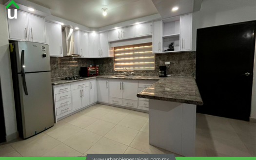 CASA RENTA AMUEBLADA CATENA