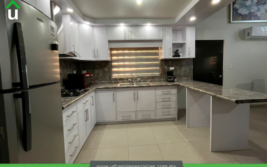 CASA RENTA AMUEBLADA CATENA