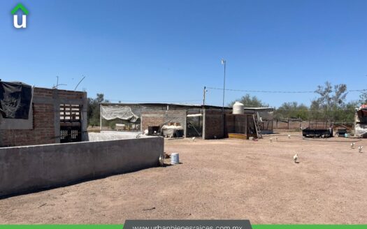 TERRENO CON CASA EN VENTA EN GRANJAS MICAS