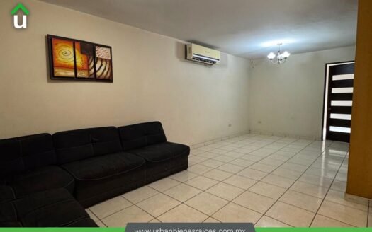 CASA EN RENTA EN COL. REAL DEL SOL