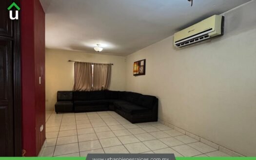 CASA EN RENTA EN COL. REAL DEL SOL